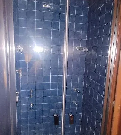 Imperial 3*